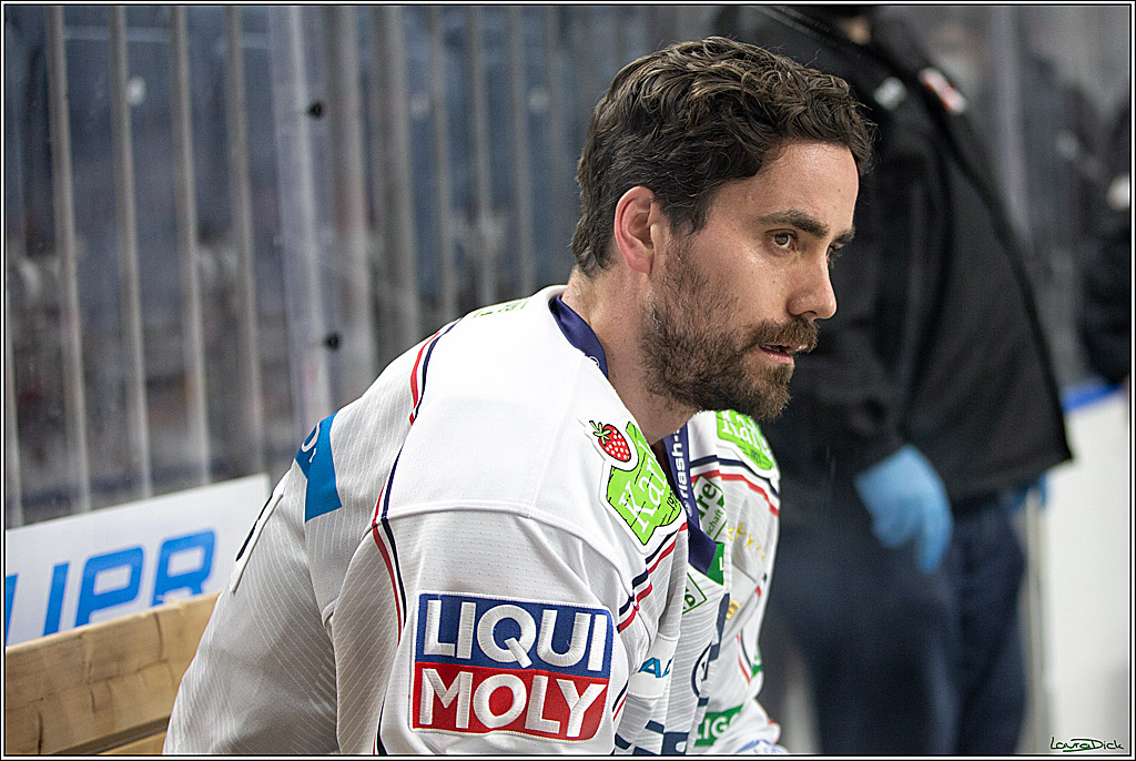 PENNY DEL; Koelner Haie- Eisbaeren Berlin; Koeln, 28.12.2021